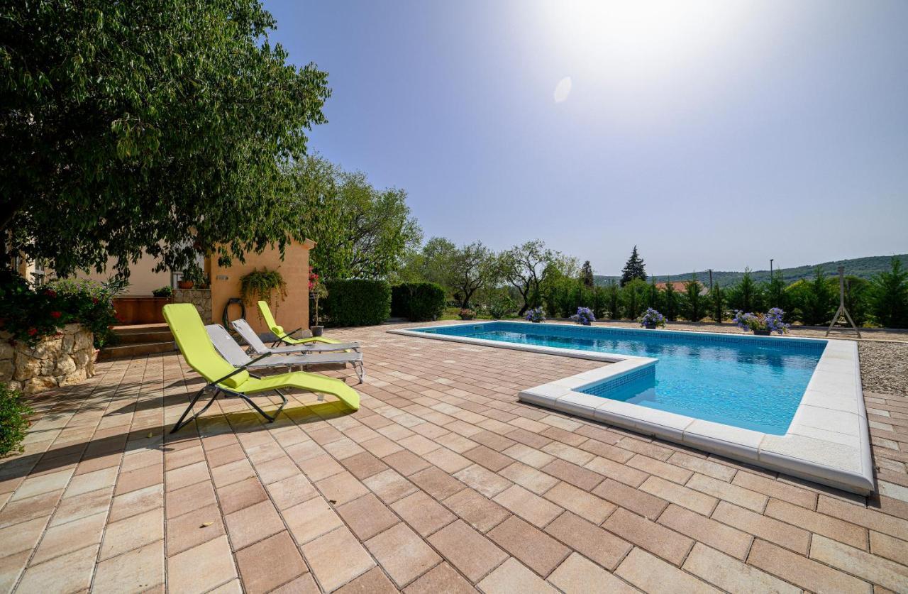 Holiday Home Rokoko Šibenik Eksteriør billede