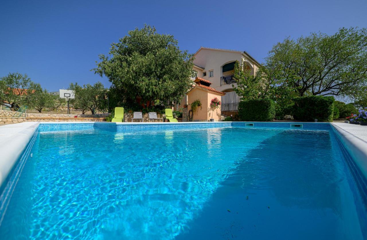 Holiday Home Rokoko Šibenik Eksteriør billede